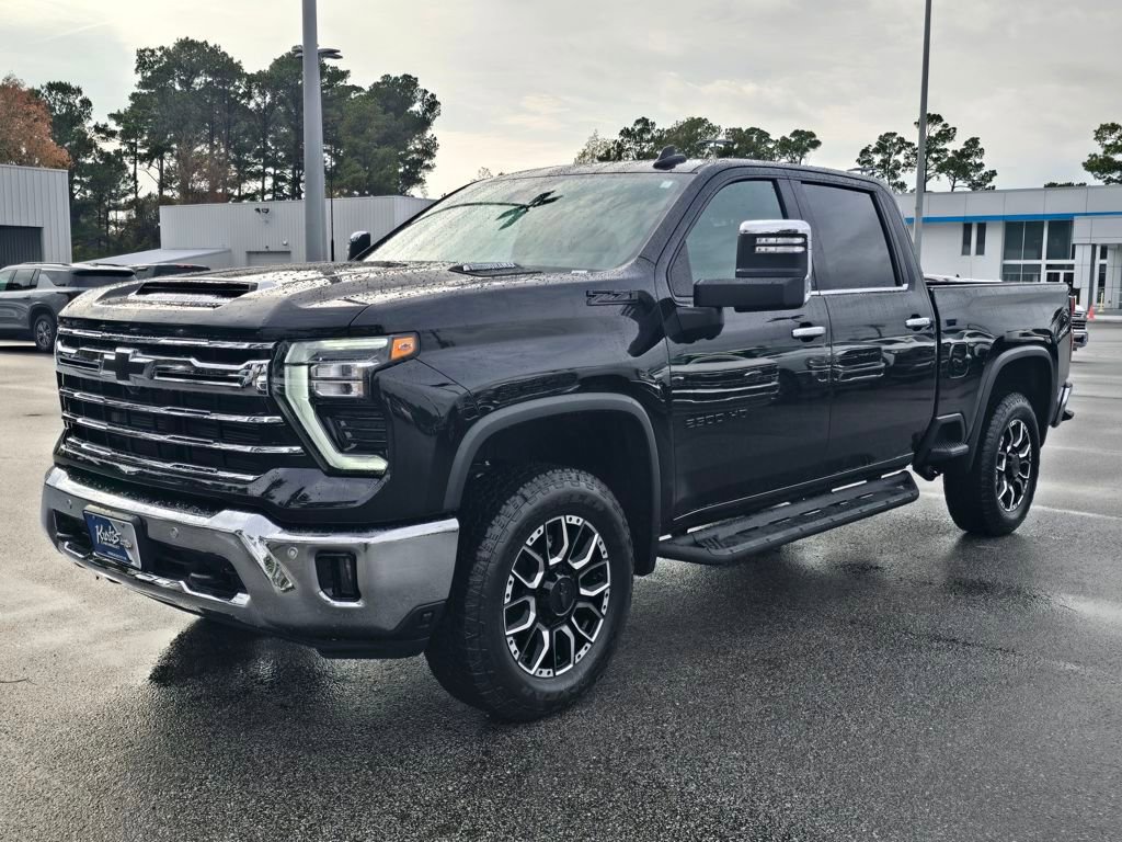 New 2026 Chevrolet Silverado 2500 LTZ w/ LTZ Premium Package 360° Tour