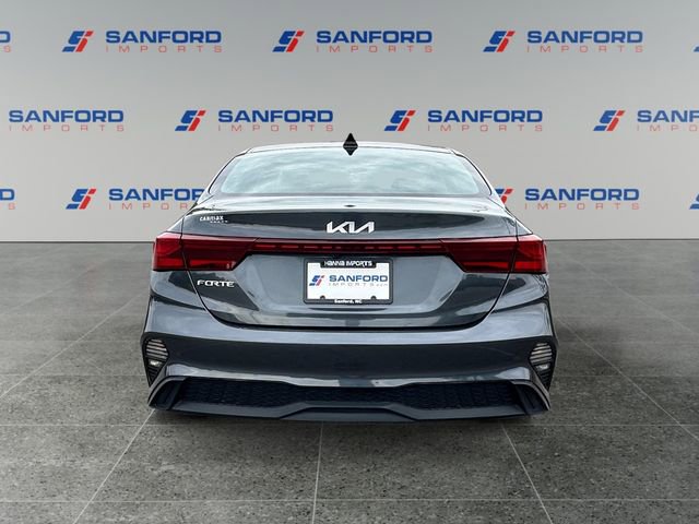Used 2023 Kia Forte LXS FWD image 4
