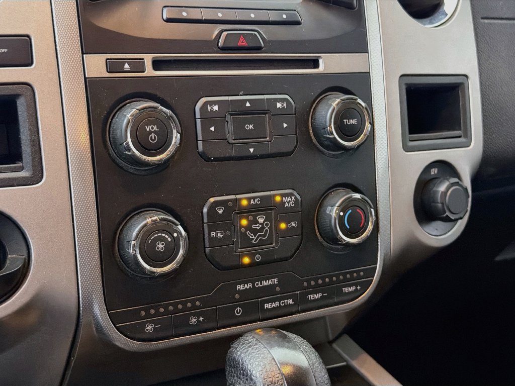 Used 2017 Ford Expedition XLT RWD image 19