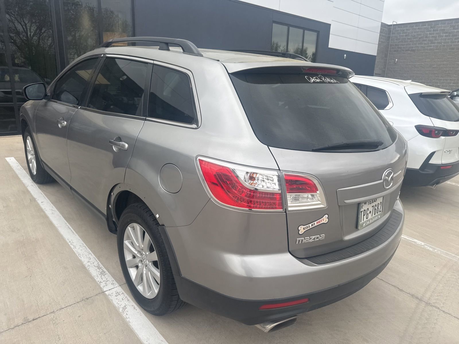 Used 2010 MAZDA CX-9 Touring w/ Moonroof & Bose Audio Pkg image 6