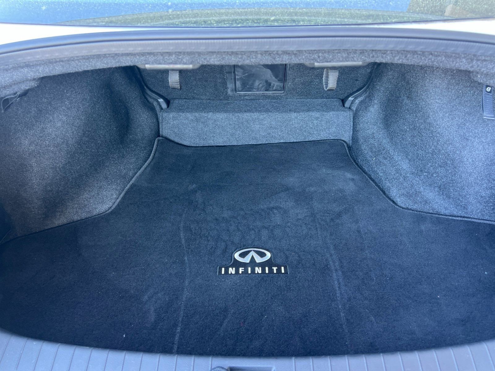 Used 2024 INFINITI Q50 Luxe w/ Cargo Package image 15