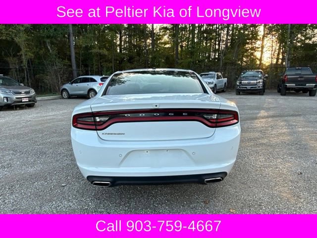 Used 2022 Dodge Charger SXT RWD image 4
