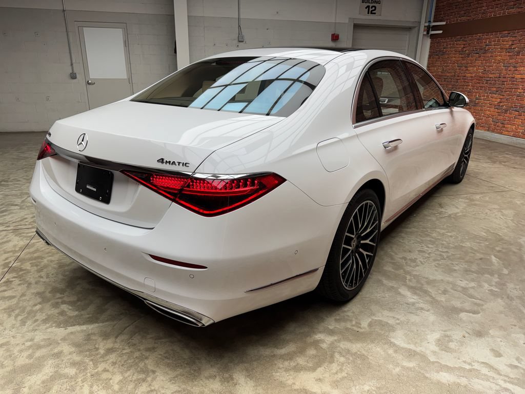 Used 2024 Mercedes-Benz S 500 4MATIC image 5