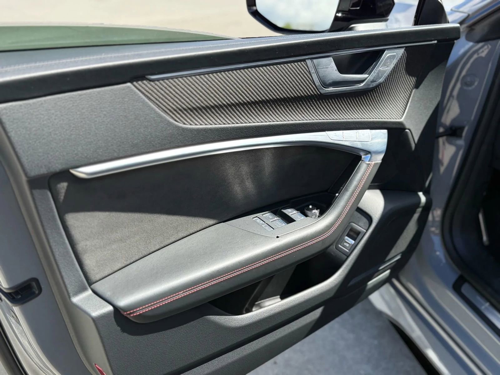 Used 2021 Audi RS 7 Sportback w/ Black Optic Package image 18