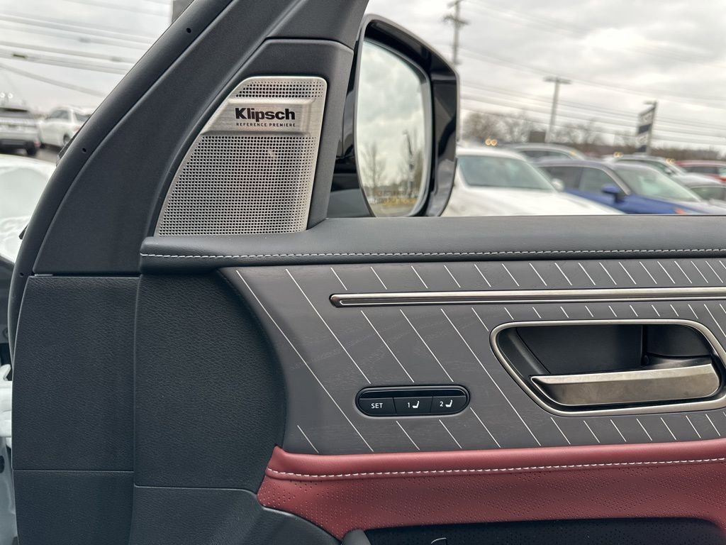 New 2026 INFINITI QX80 Autograph w/ Premium Cargo Package image 13