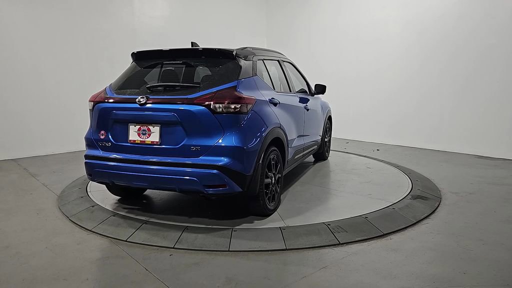 Used 2021 Nissan Kicks SR w/ SR Premium Package image 5