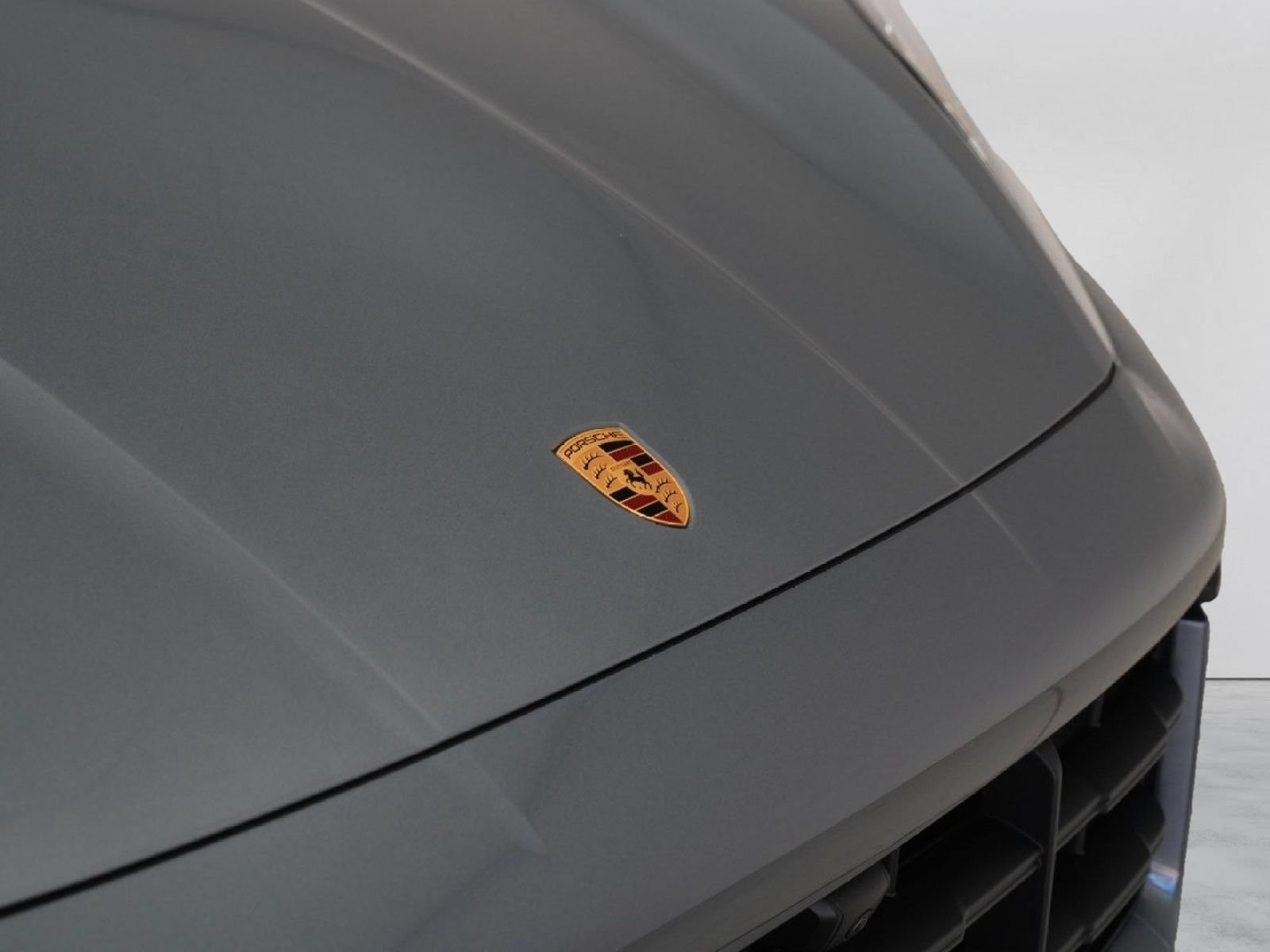 Used 2026 Porsche Cayenne GTS AWD/4WD image 5