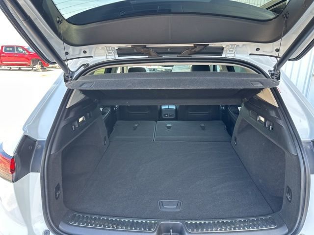 Used 2021 Buick Envision Essence w/ Sport Touring Package image 57