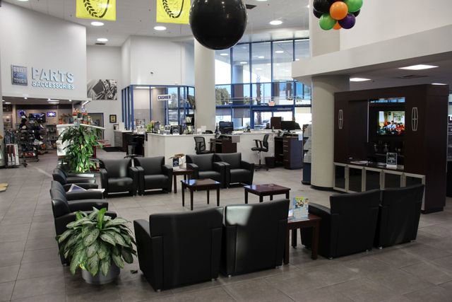 Certified 2019 Ford Expedition Max Platinum AWD/4WD image 7