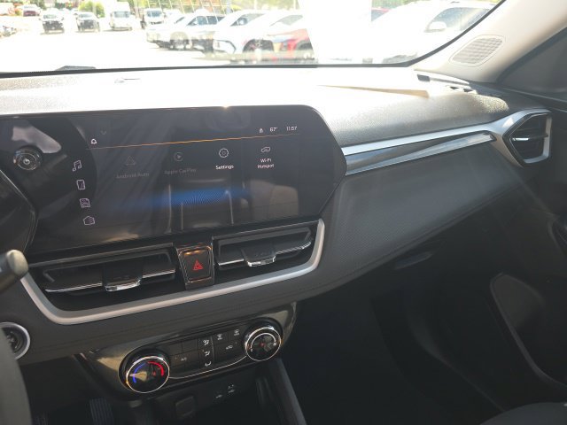 Used 2026 Chevrolet TrailBlazer LT AWD/4WD image 19