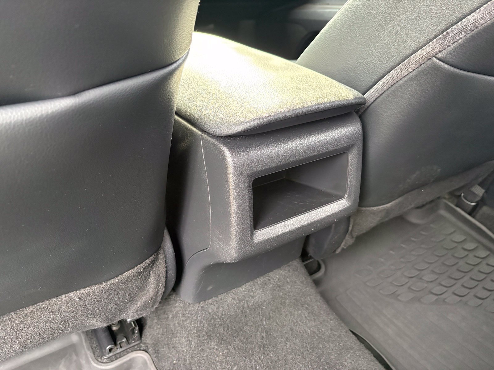 Used 2023 Toyota Camry SE FWD image 28