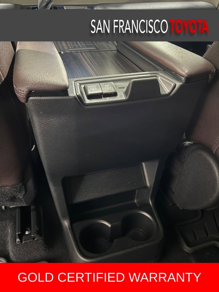 Certified 2022 Toyota Sienna Platinum image 19