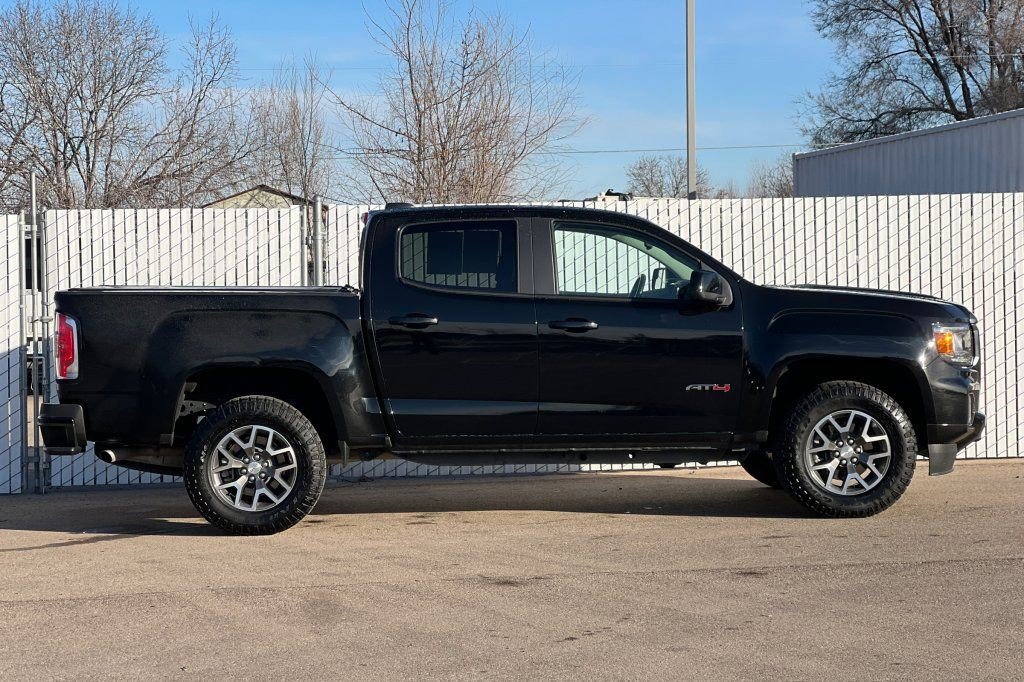 Certified 2022 GMC Canyon AT4 w/ Trailering Package image 3