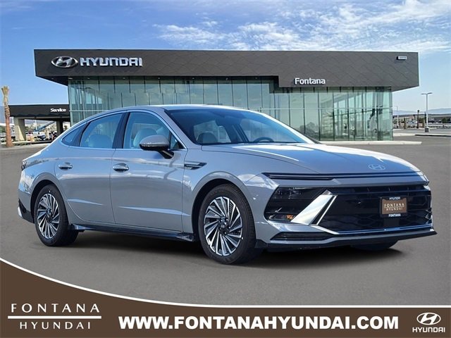 New 2025 Hyundai Sonata SEL image 1