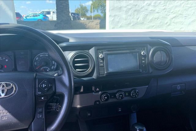 Used 2018 Toyota Tacoma SR w/ SR Convenience Package RWD image 6