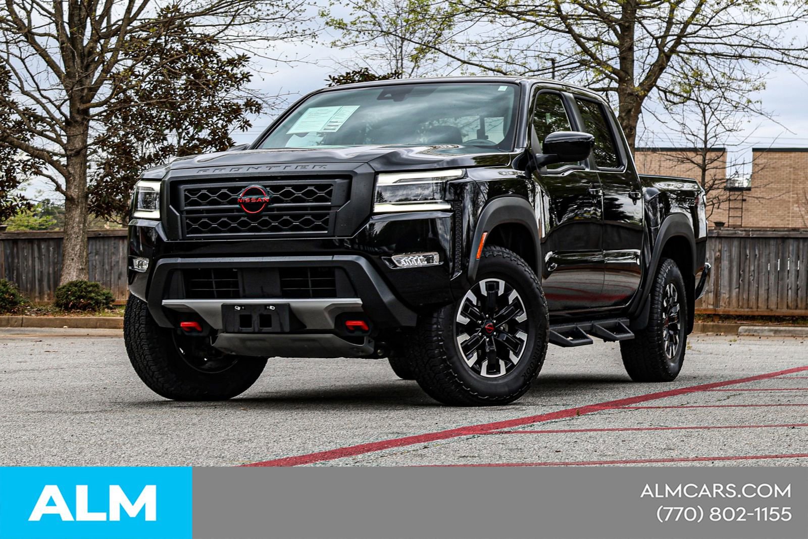 Used 2024 Nissan Frontier PRO-4X w/ Technology Package image 3