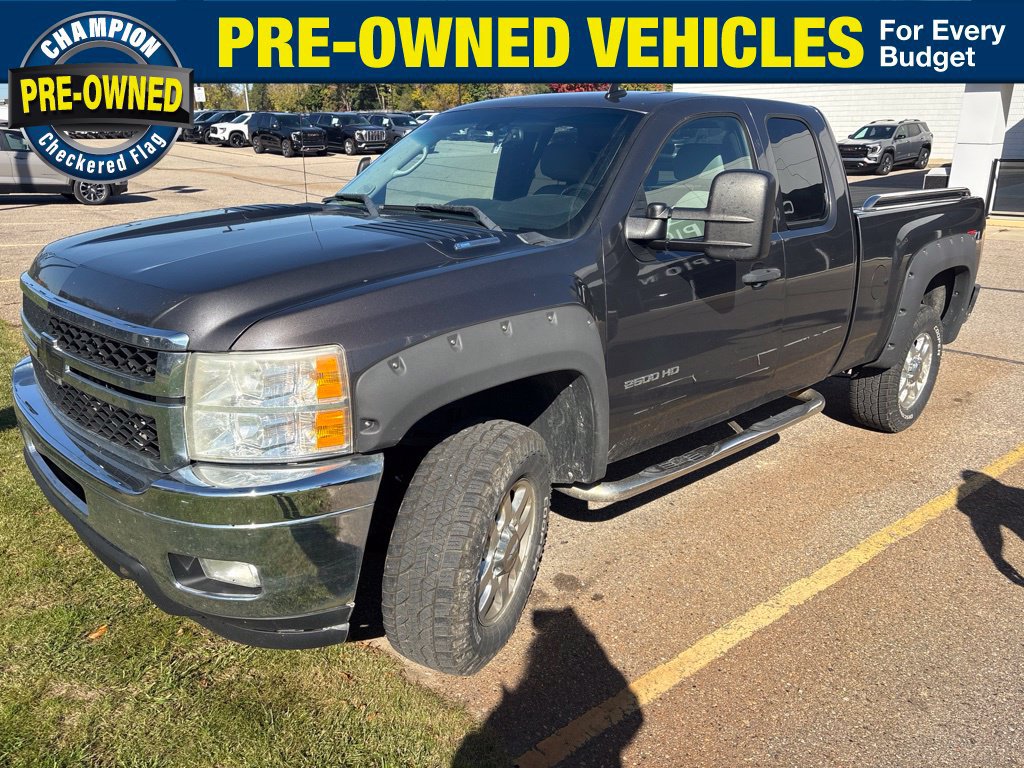 Used 2011 Chevrolet Silverado 2500 LT w/ Interior Plus Package AWD/4WD image 1