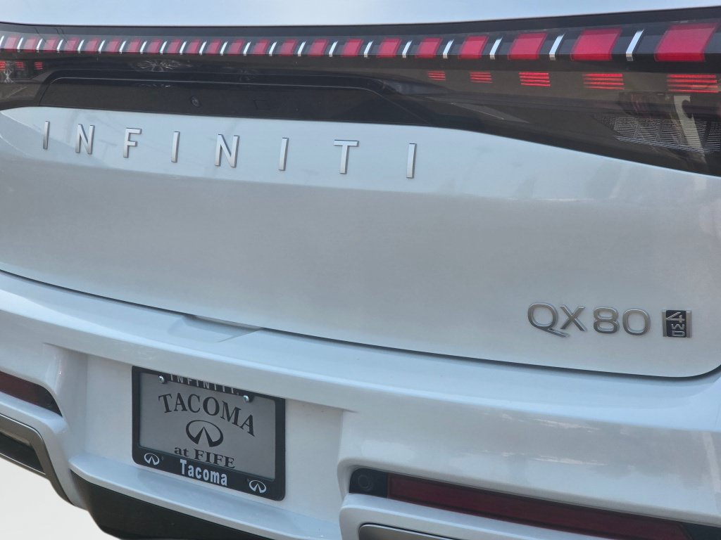 New 2027 INFINITI QX80 Luxe w/ Cargo Package AWD/4WD image 30