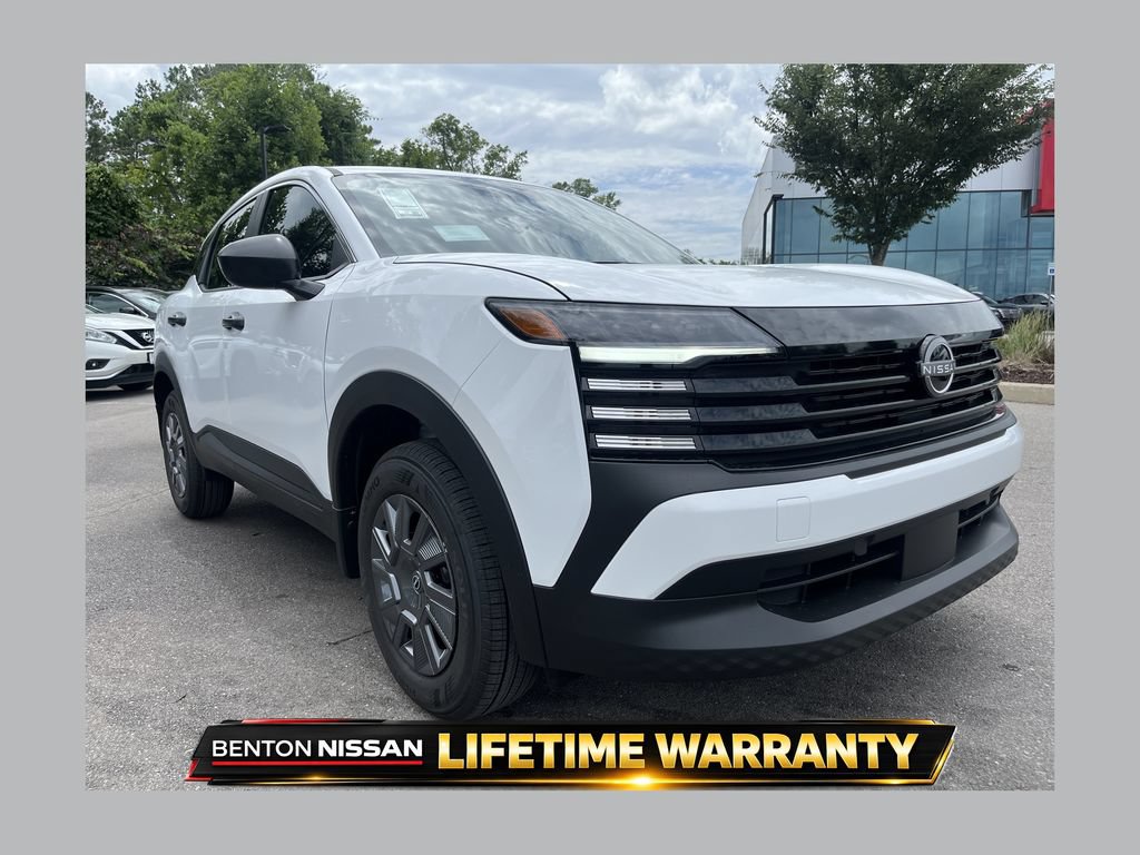 New 2026 Nissan Kicks S