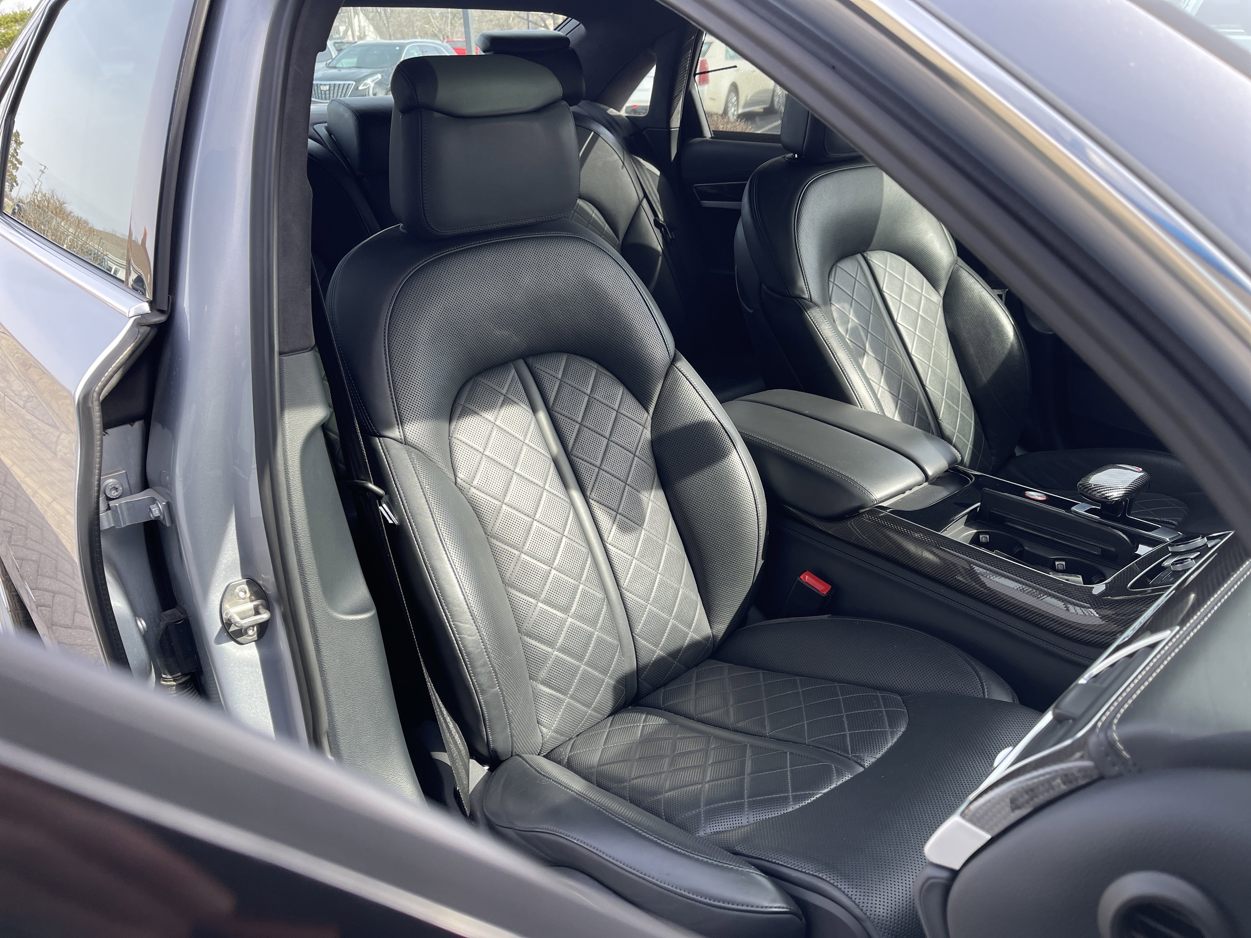 Used 2016 Audi S8 w/ Full Leather Package image 39