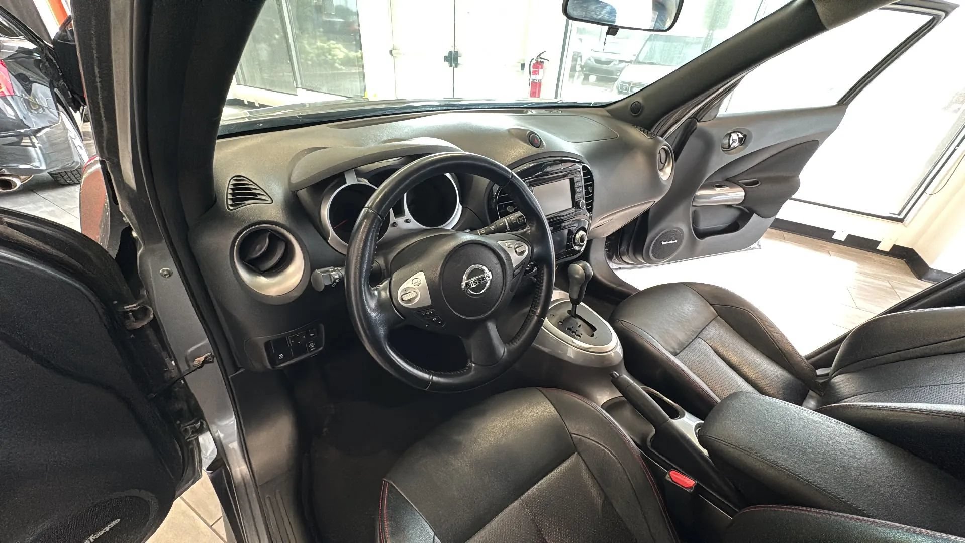 Used 2016 Nissan Juke SL AWD/4WD image 23