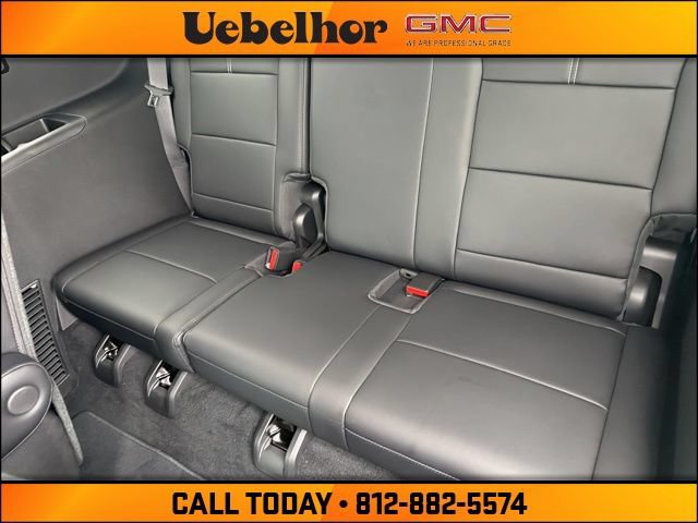 New 2026 GMC Acadia Elevation w/ Elevation Premium Package AWD/4WD image 23