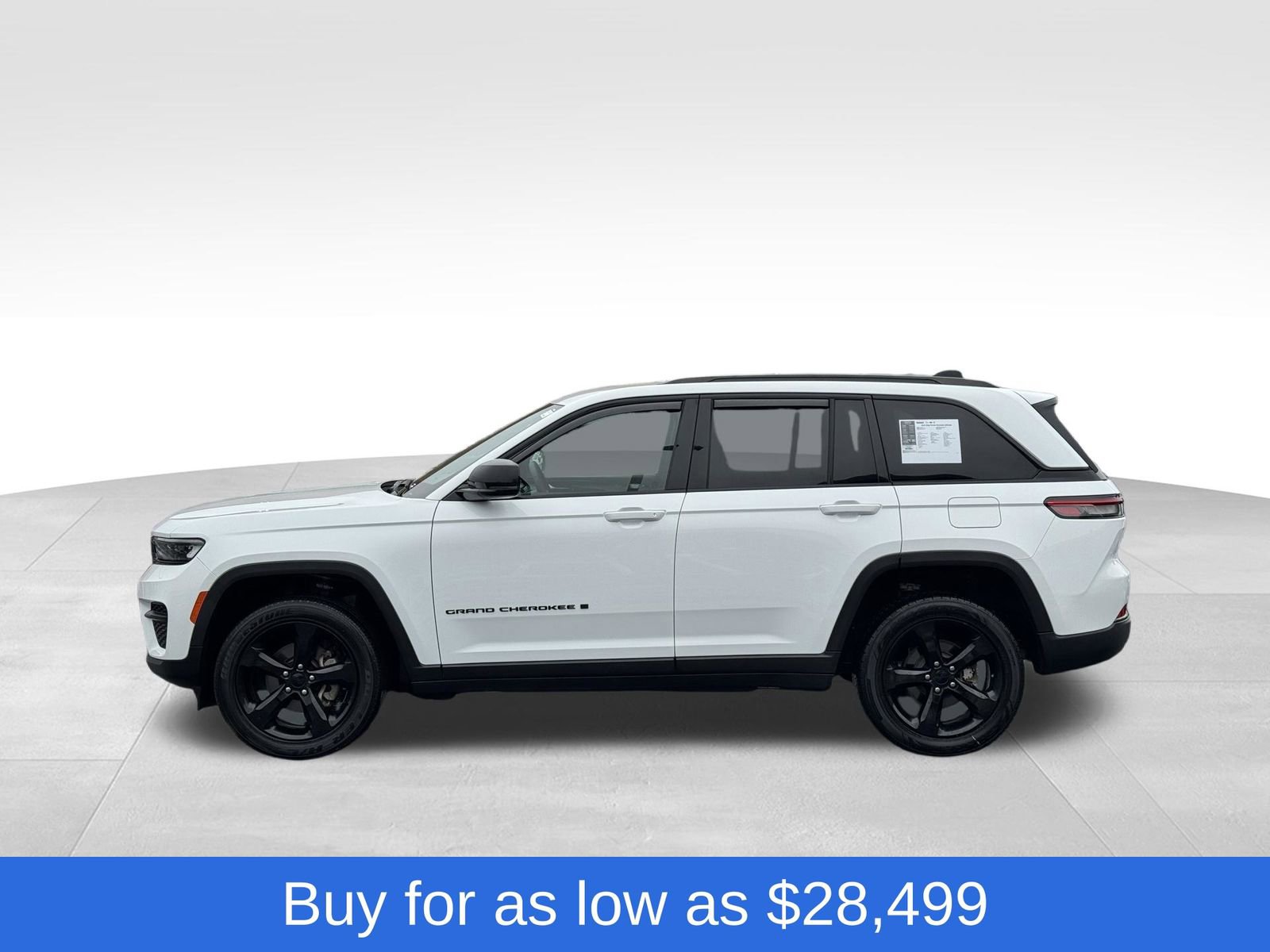 Used 2023 Jeep Grand Cherokee Altitude image 7