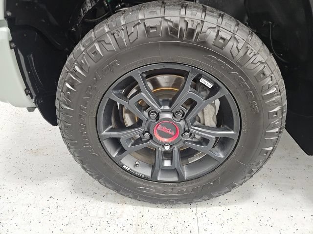Used 2021 Toyota Tundra TRD Pro AWD/4WD image 9