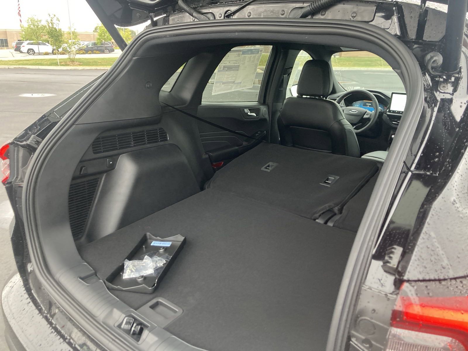 New 2024 Ford Escape ST-Line Select w/ Tech Pack #2 image 25