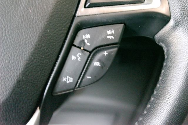 Used 2020 Ford Edge SEL w/ Convenience Package AWD/4WD image 16