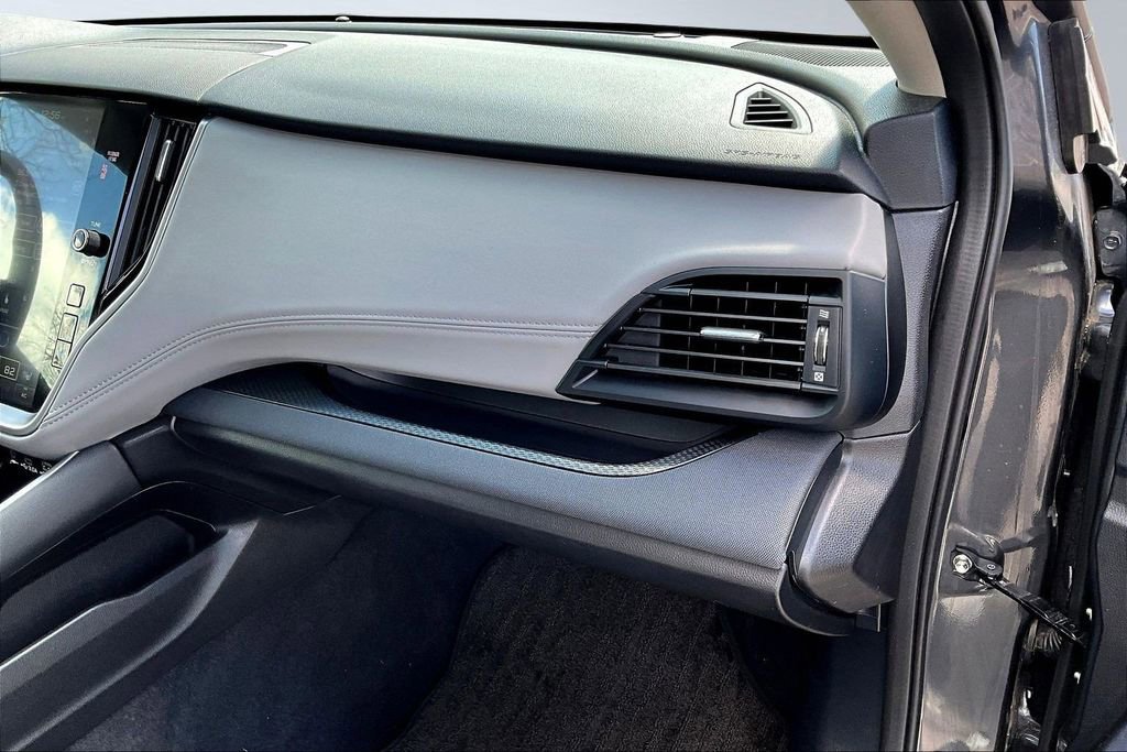 Used 2025 Subaru Outback Premium w/ Popular Package #1A image 25