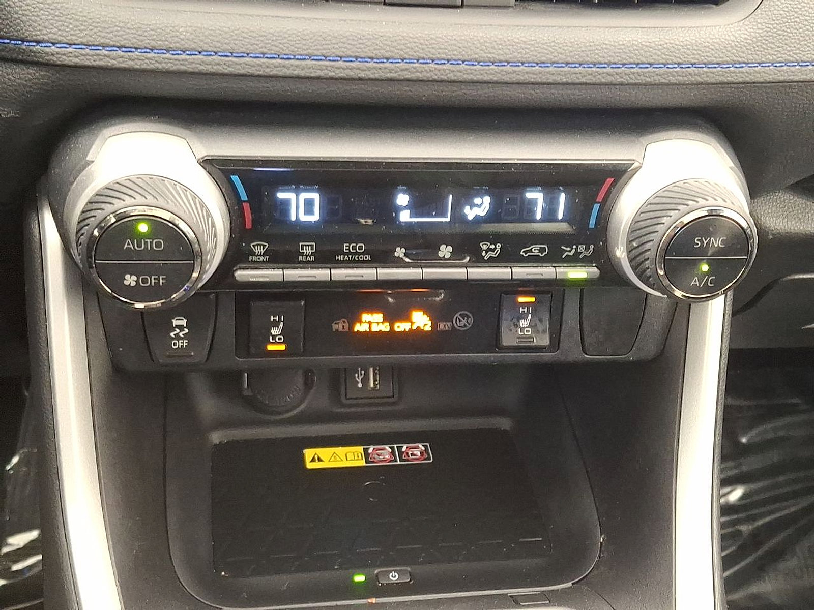 Used 2024 Toyota RAV4 XSE w/ Advanced Technology Package image 19