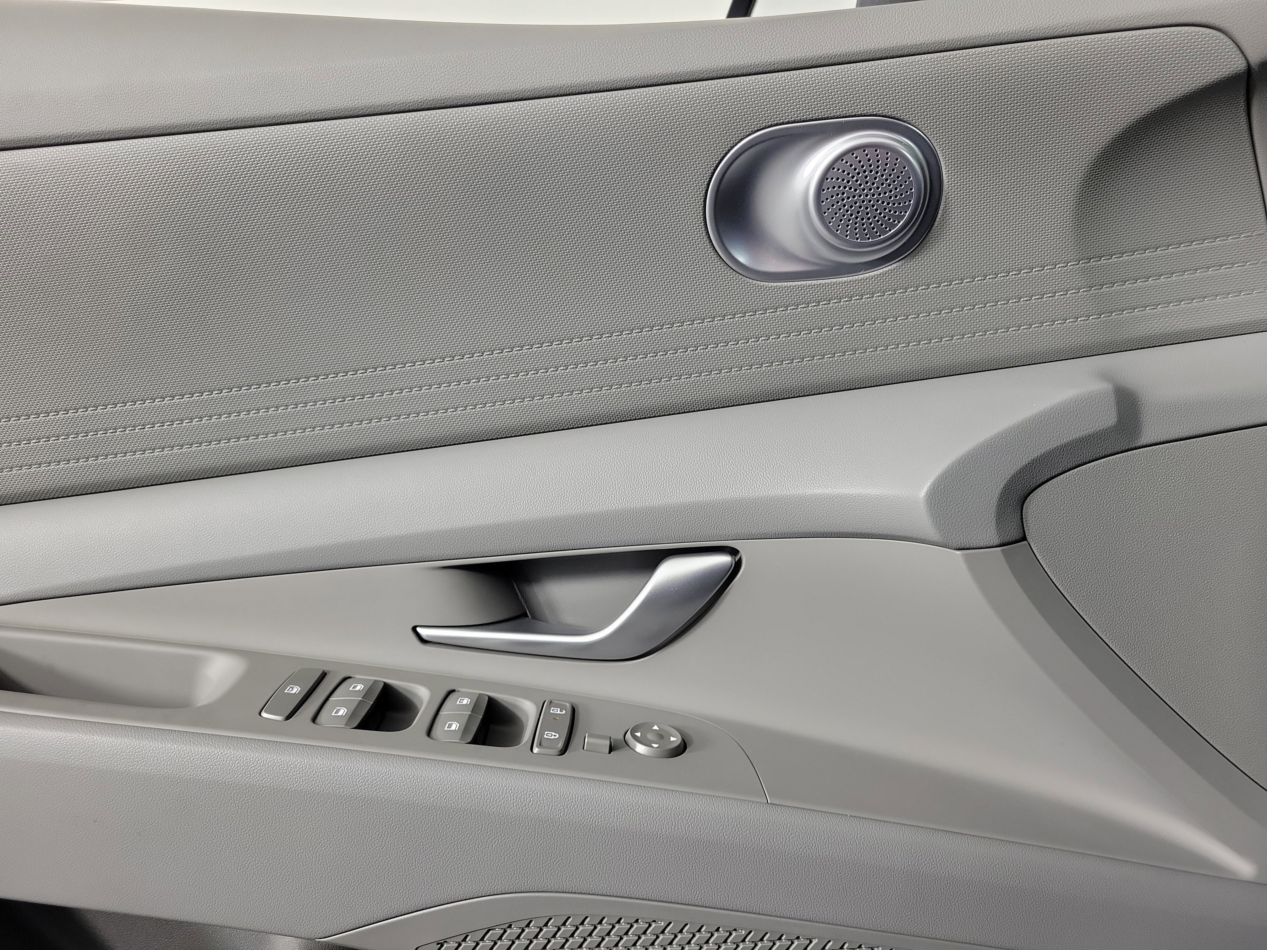 New 2026 Hyundai Elantra SE image 24