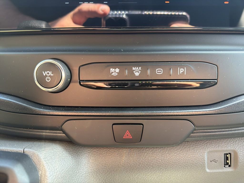 New 2026 Ford Transit 150 148 Medium Roof AWD image 29