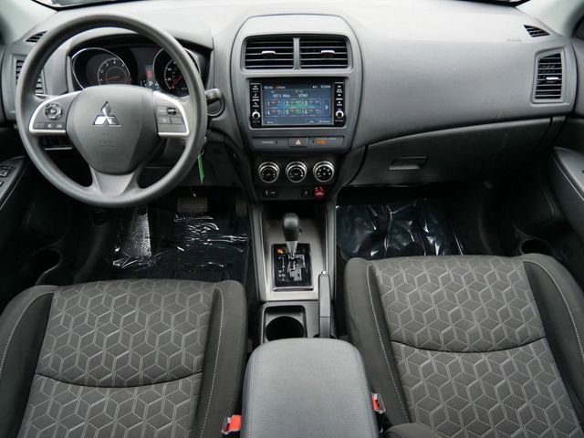 Used 2023 Mitsubishi Outlander Sport ES AWD/4WD image 13