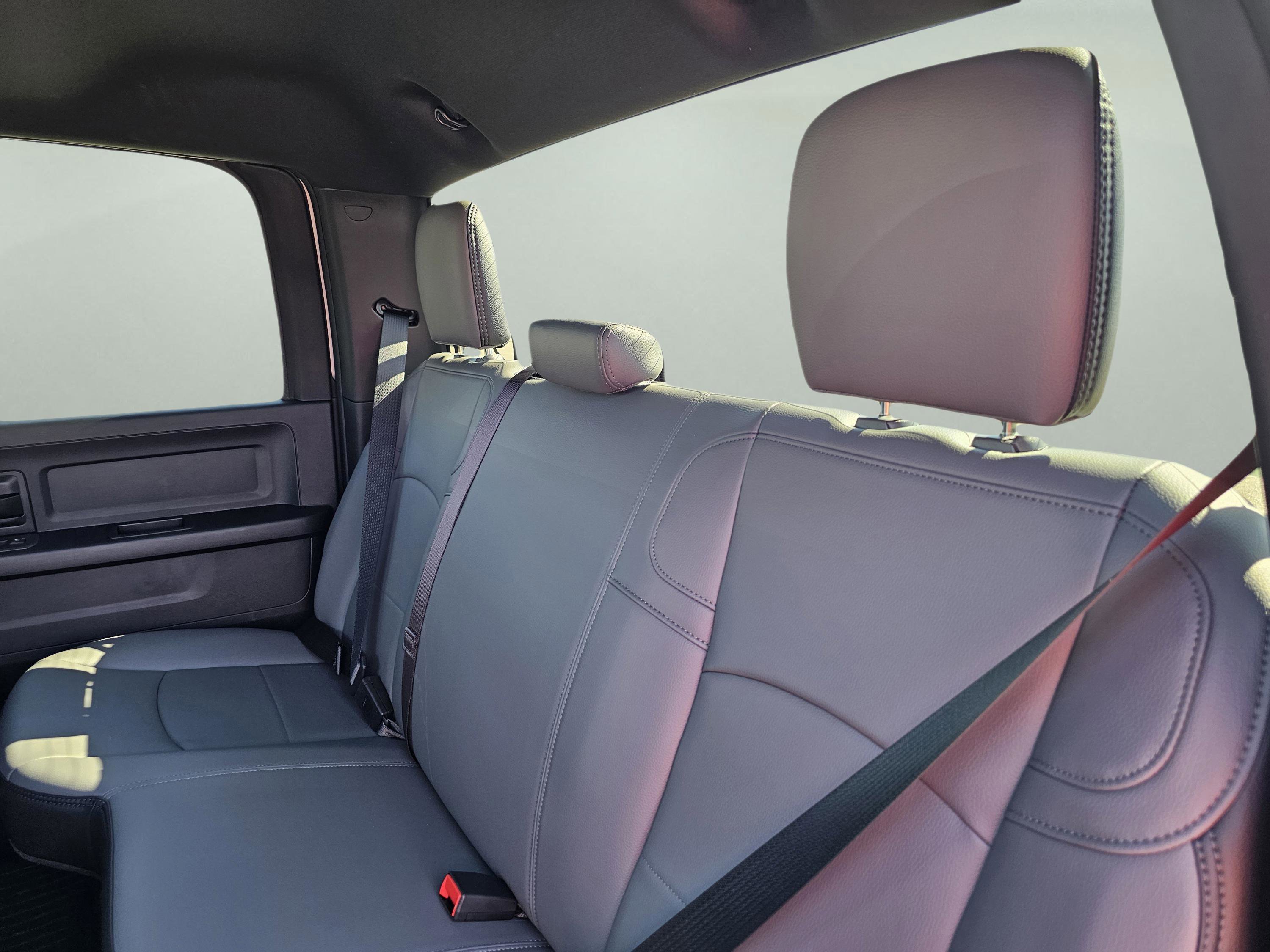 New 2026 RAM 3500 Tradesman w/ Chrome Appearance Group image 31
