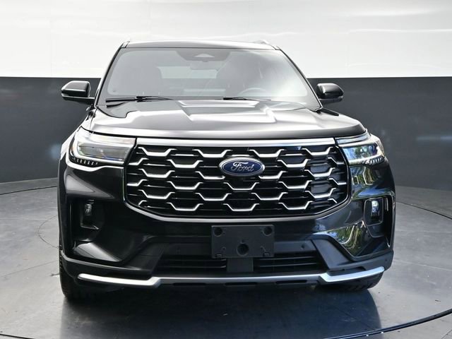 Used 2025 Ford Explorer Platinum w/ LUX Leather Package AWD/4WD image 2