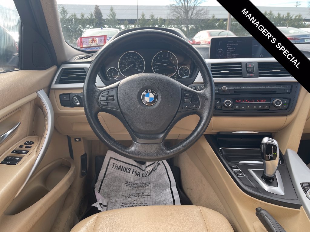 Used 2013 BMW 328i xDrive Sedan AWD/4WD image 18
