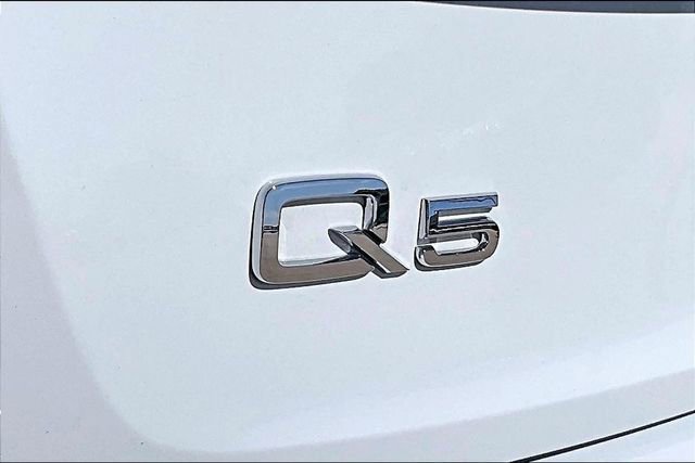 Used 2023 Audi Q5 2.0T Prestige w/ Prestige Package image 30
