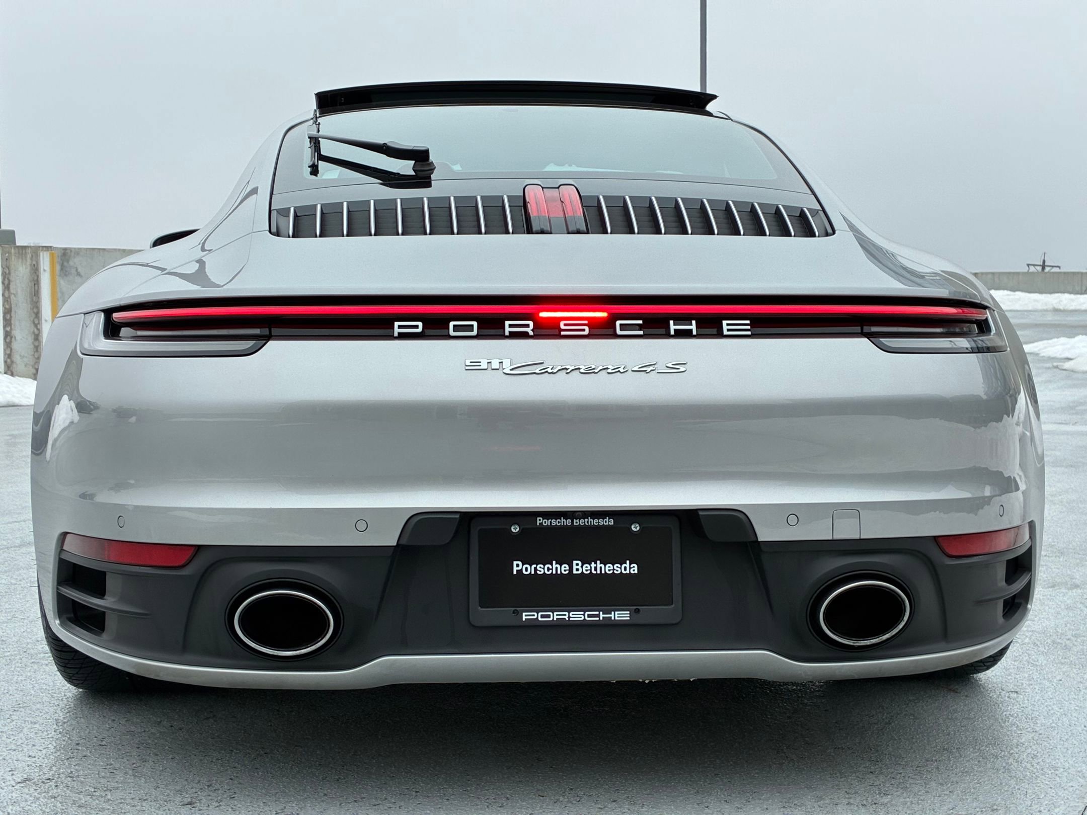 Certified 2024 Porsche 911 Carrera 4S image 10