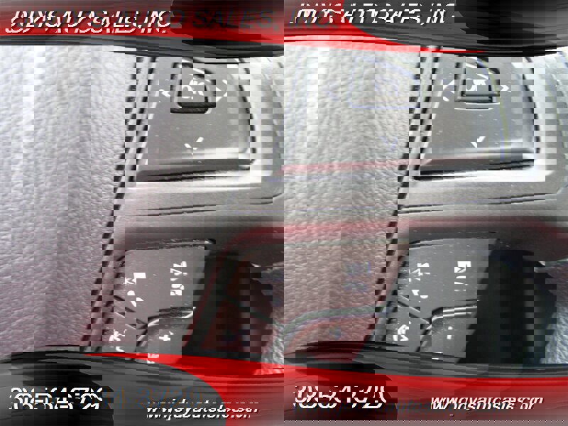 Used 2024 Ford Edge SE w/ Black Appearance Package image 12