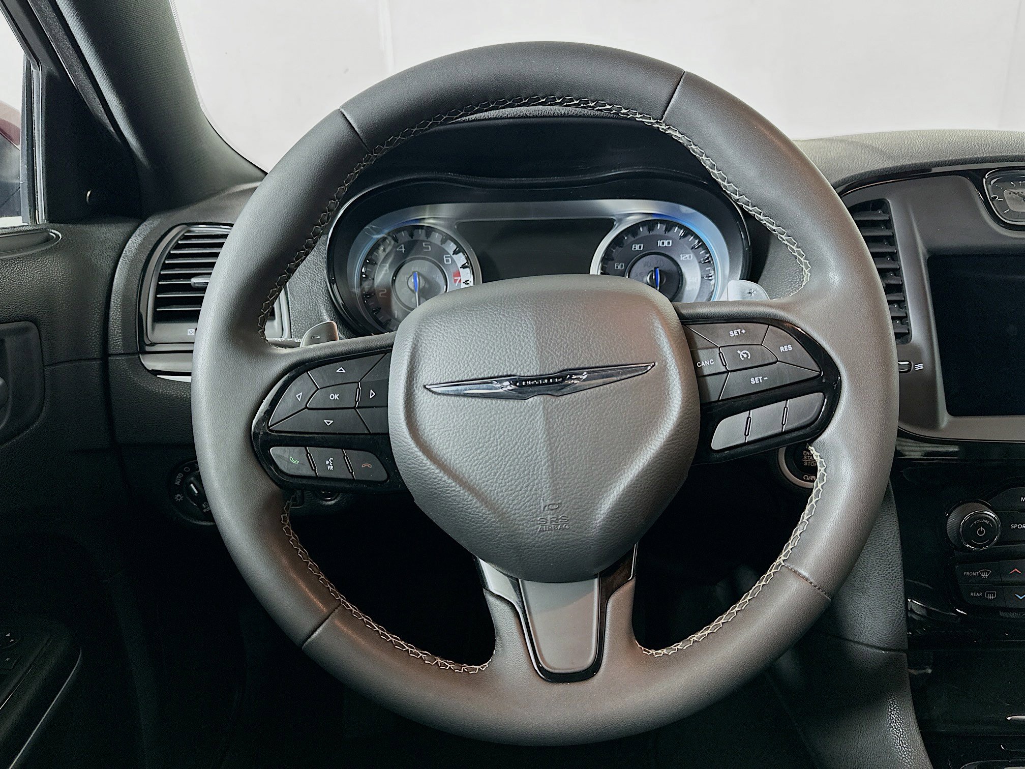 Used 2023 Chrysler 300 S image 18