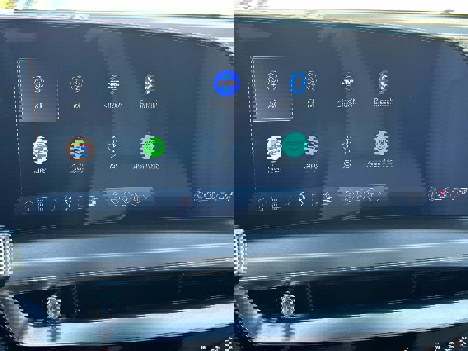 New 2025 Cadillac Lyriq Sport image 24