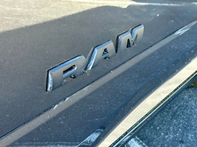 Used 2024 RAM 2500 Limited image 15