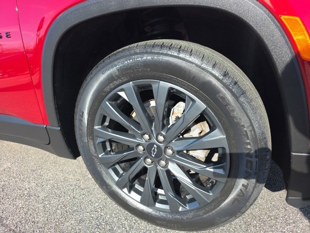 Used 2023 Chevrolet Traverse RS w/ LPO, Floor Liner Package image 11