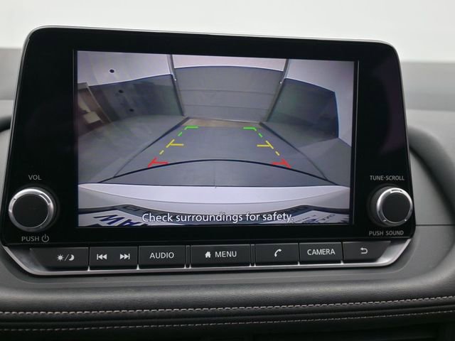 Used 2025 Nissan Rogue SV image 20