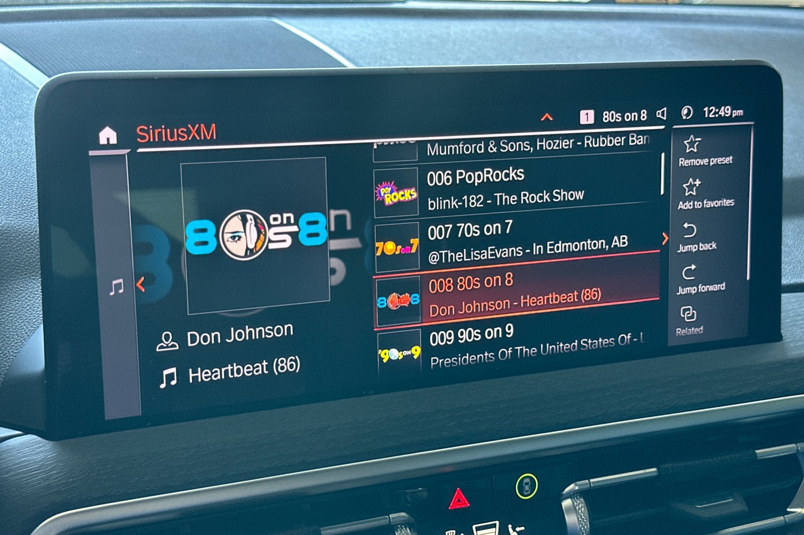 Used 2023 BMW X4 xDrive30i w/ M Sport Package AWD/4WD image 18