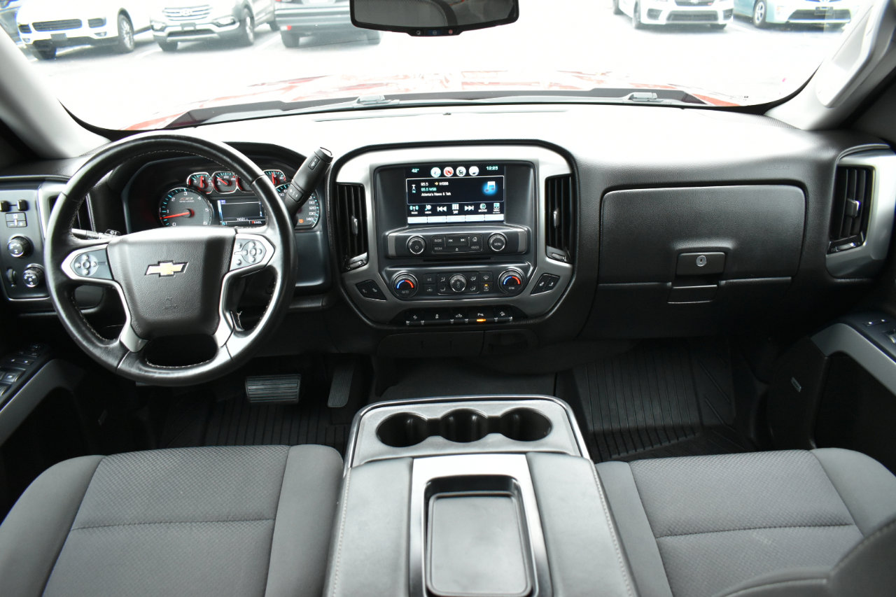 Used 2018 Chevrolet Silverado 1500 LT w/ All Star Edition image 11