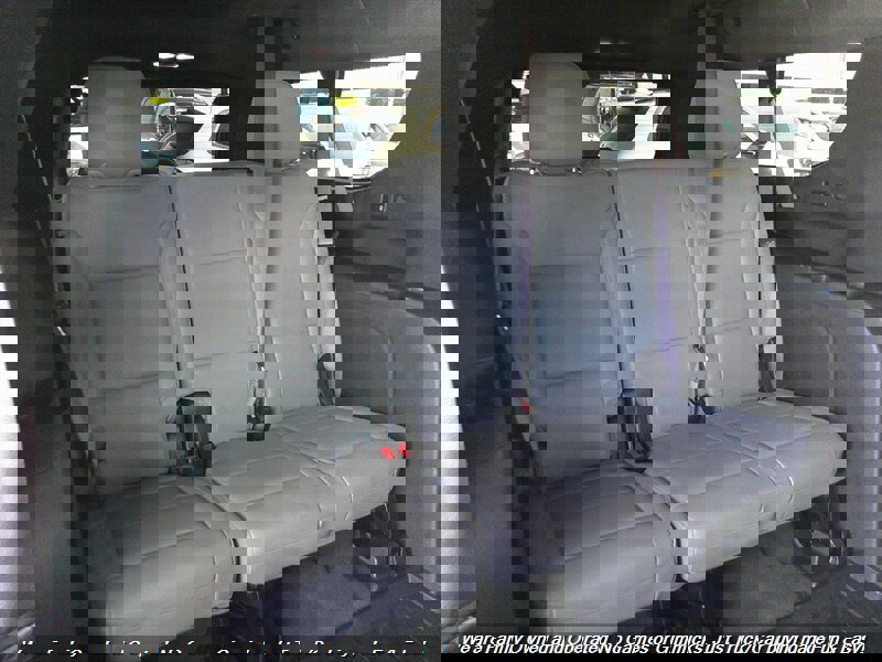 Used 2021 Chevrolet Suburban Z71 w/ Z71 Off-Road Package AWD/4WD image 27