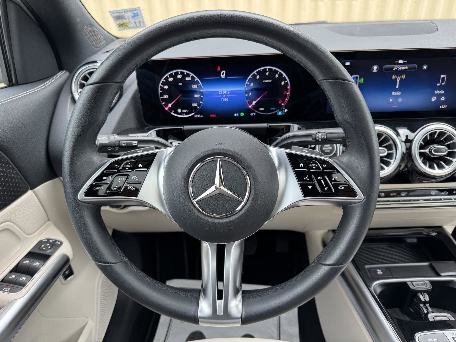 Certified 2025 Mercedes-Benz GLA 250 image 10